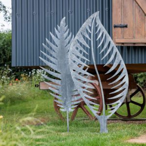Galvanised Bowden Leaf Sculpture - Image 8