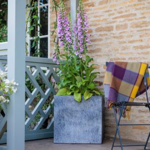 Rockingham Cube Planter - Image 6