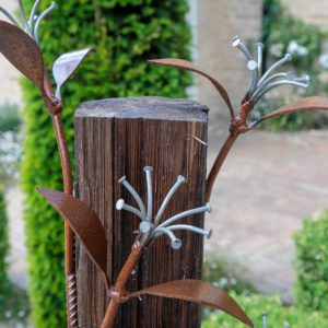 Farndon Vine Garden Sculpture - Image 2