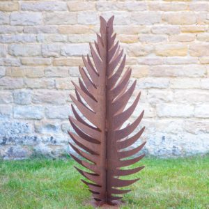 Pipewell Pine Sculpture - Image 4